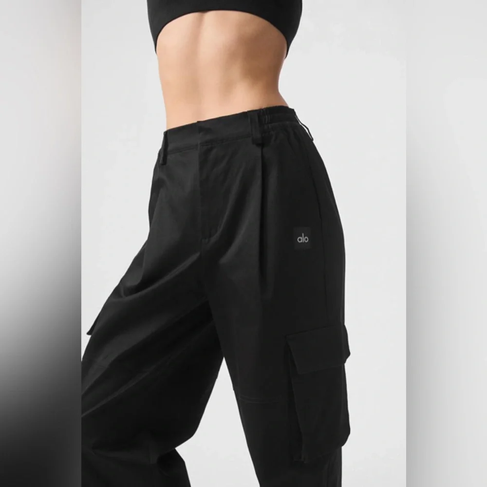 ALO Yoga High Waist Night Out Cargo Trouser in Black